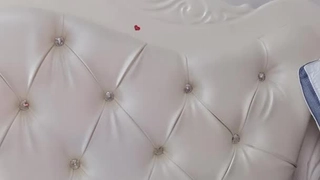 娇妻 雪白 呻吟-美女学生妹子是男友的乖母狗，戴着狗炼项圈乖乖让男友无套抽插~